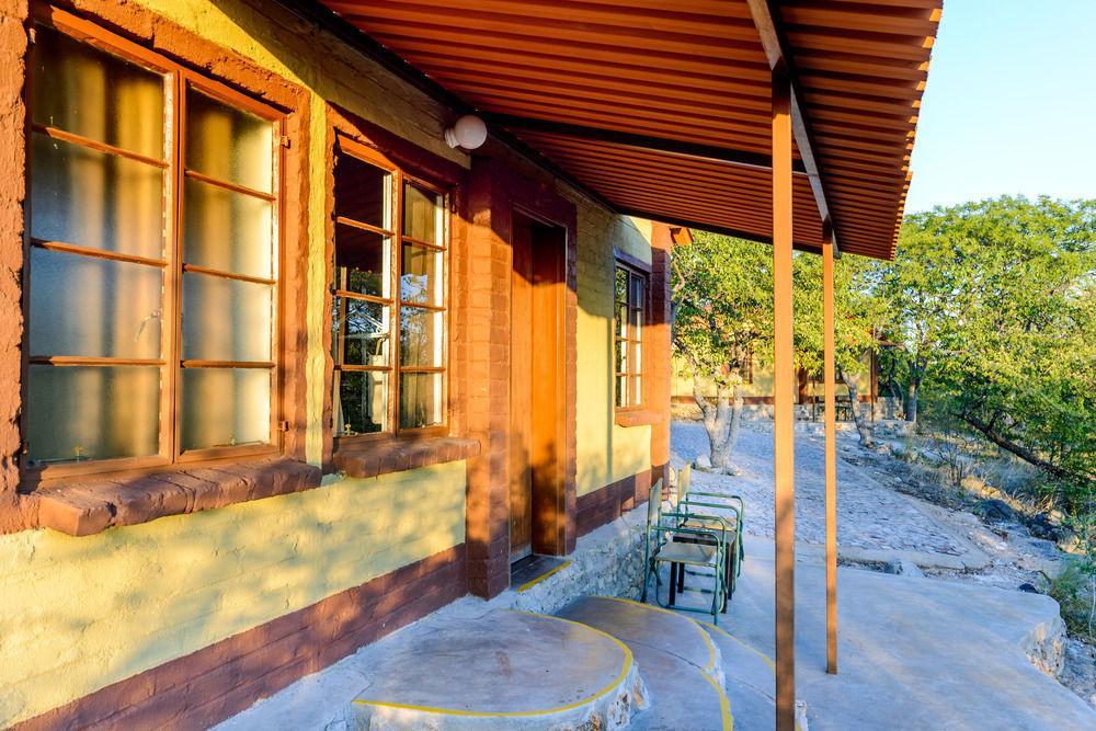 Villa Gondwana Etosha Safari Camp Okaukuejo Esterno foto