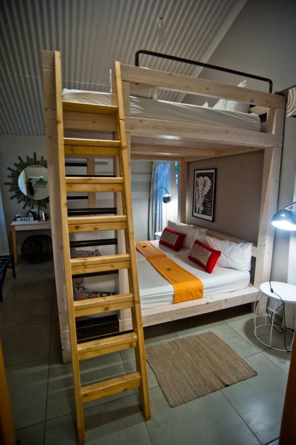 Villa Gondwana Etosha Safari Camp Okaukuejo Esterno foto